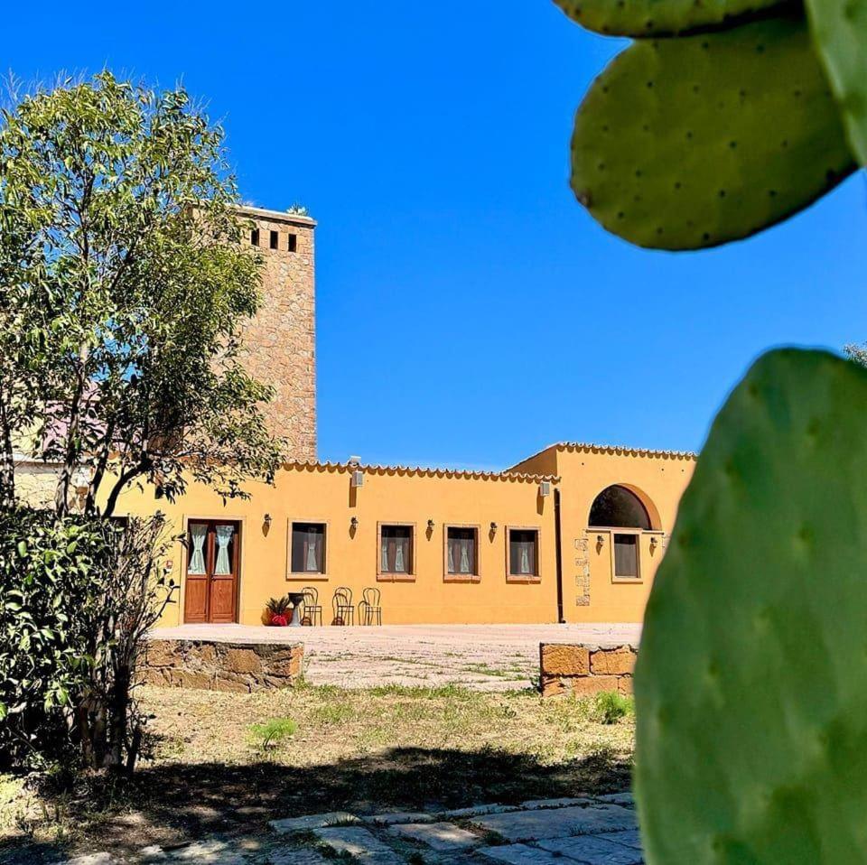 Casa Di Fiore เอนนา ภายนอก รูปภาพ